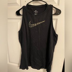 Nike workout tank
